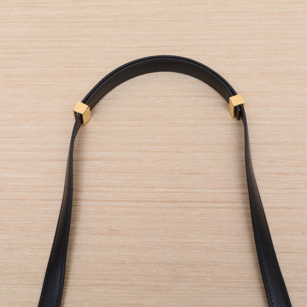 *CELINE Classic Box Medium Size-Hana Vintage