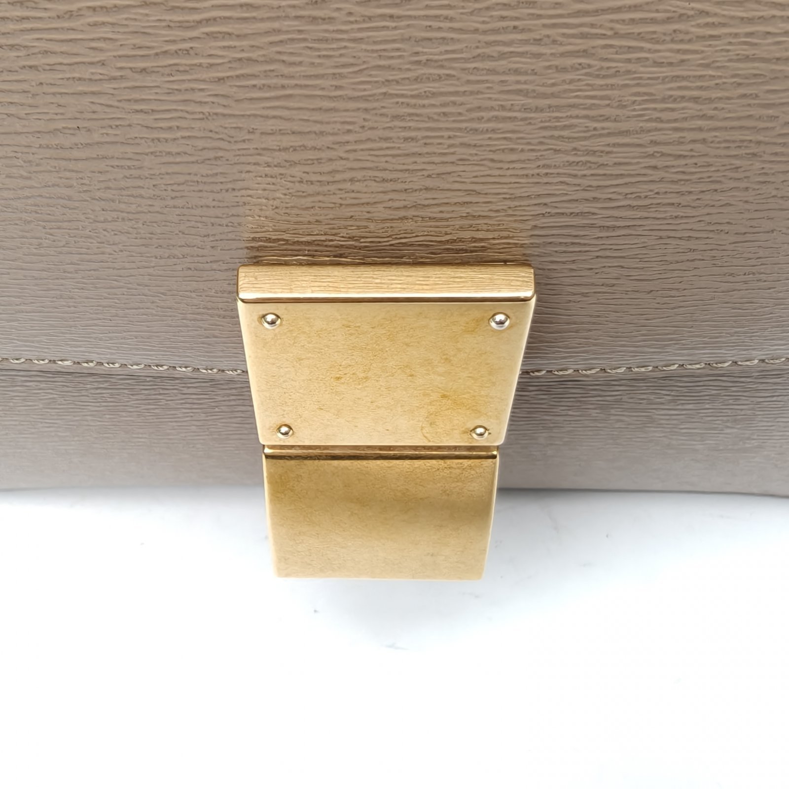 *CELINE Classic Box Medium Size-Hana Vintage