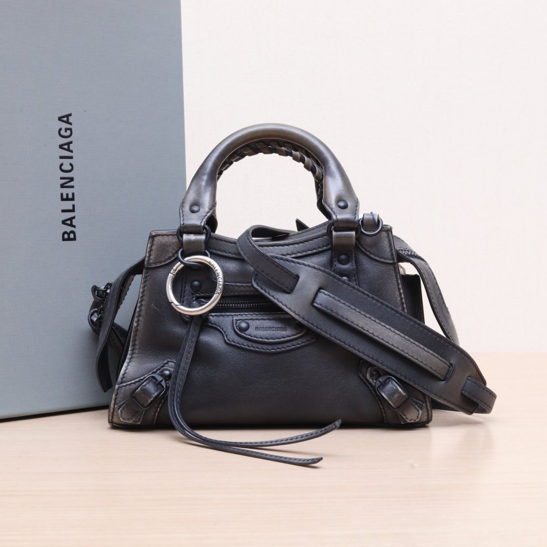 *BALENCIAGA NEO CLASSIC Handheld Motorcycle Bag Cake Mini 21-Hana Vintage