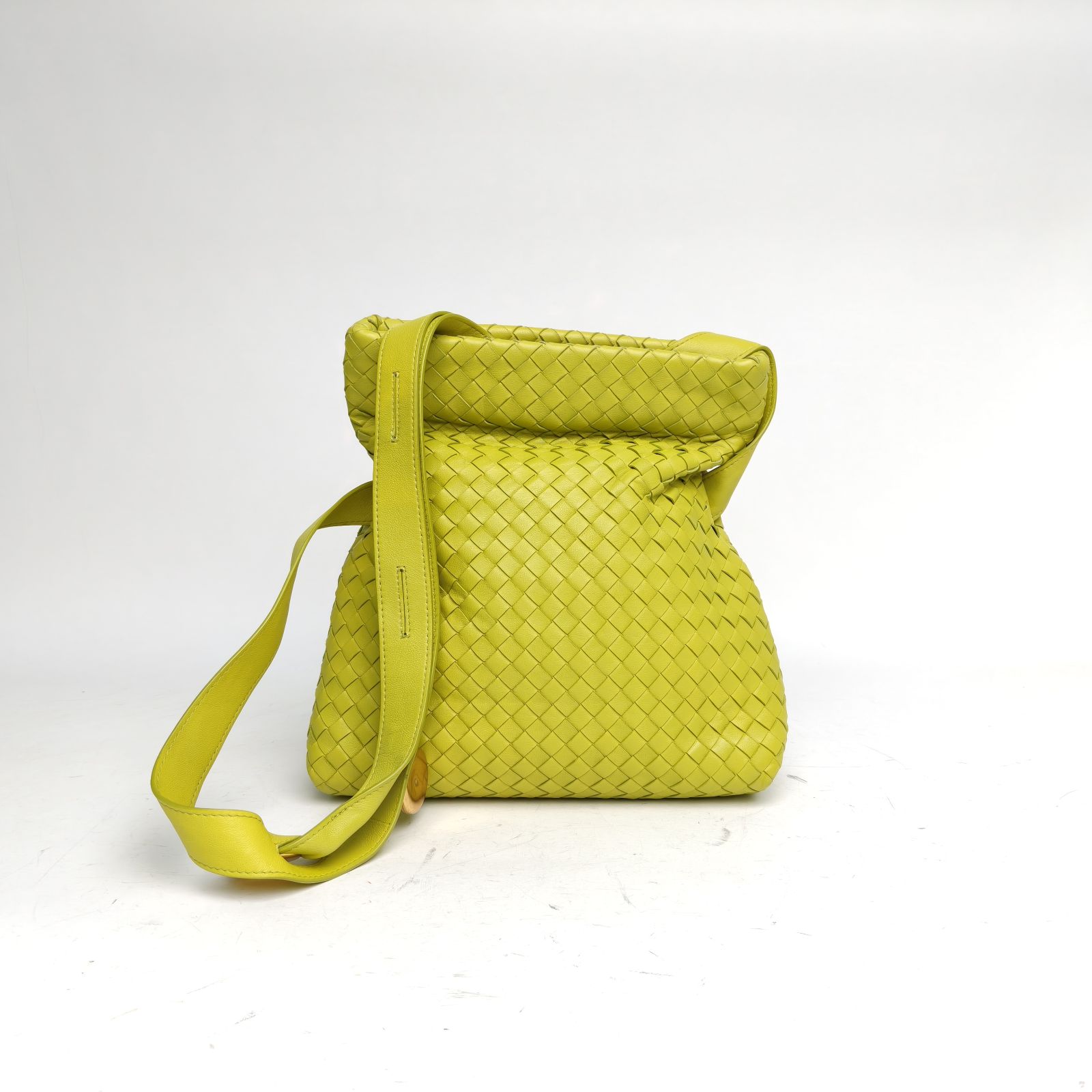 BOTTEGA VENETA Yellow Gold Hardware coin braided-Hana Vintage