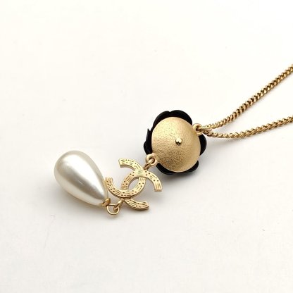 CHANEL 20A CHANEL Camellia Collection Necklace Alloy-Hana Vintage