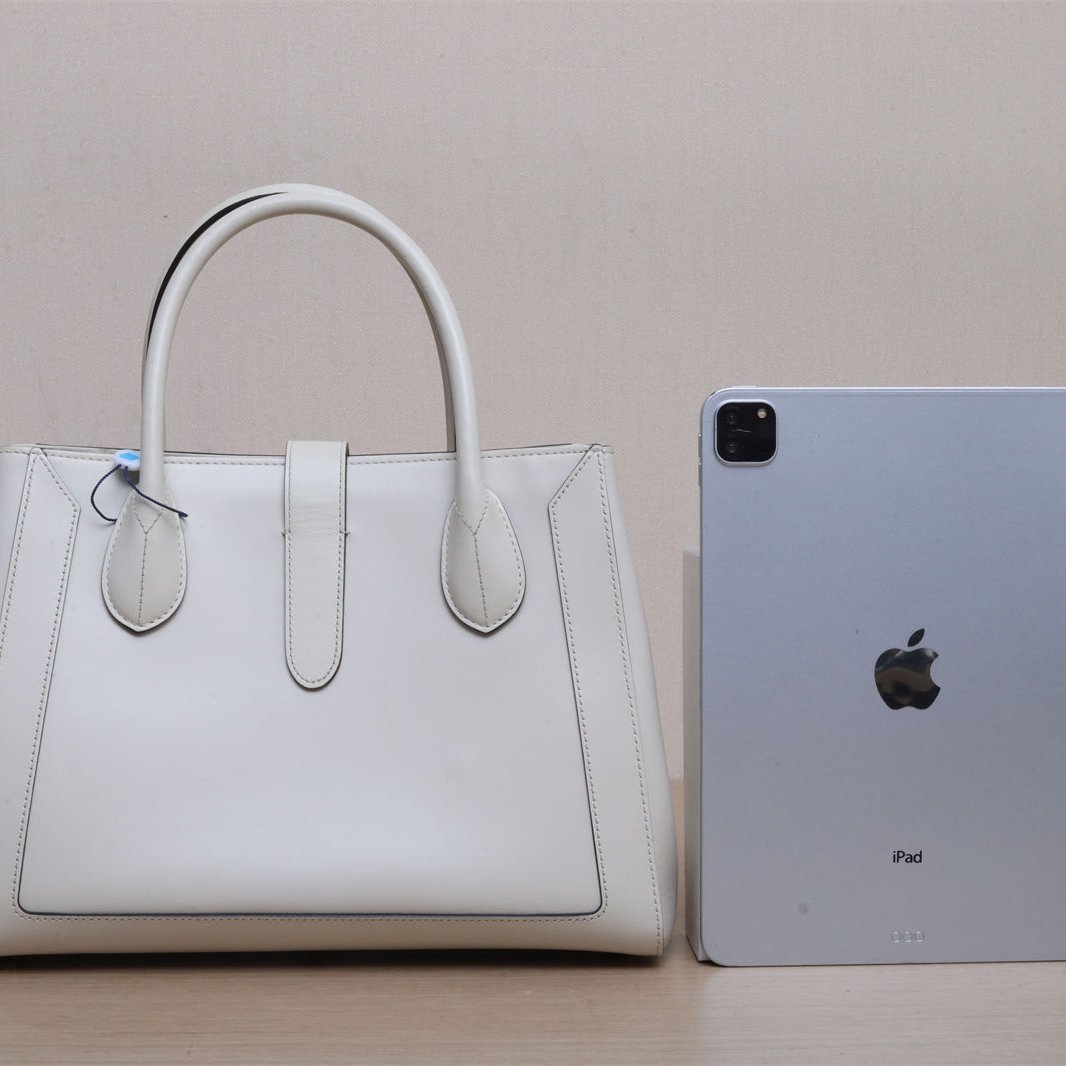 GUCCI White Gold Hardware 1961 Handheld and Shoulder Tote Bag