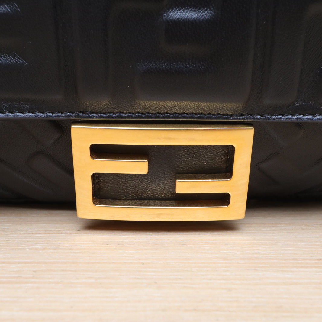 *FENDI Baguette bag Mini-Hana Vintage