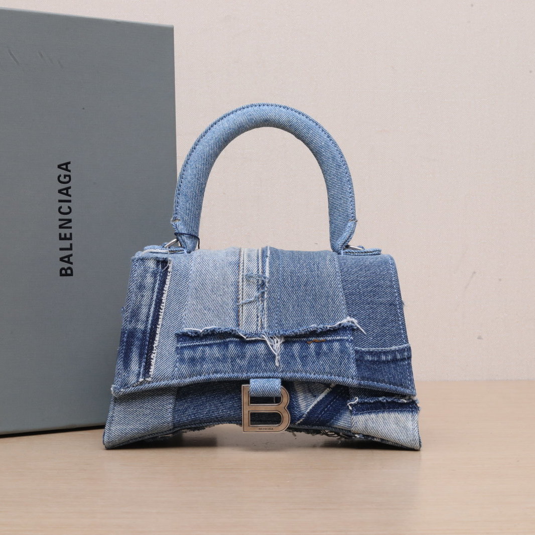 *BALENCIAGA Hourglass Size S-Hana Vintage