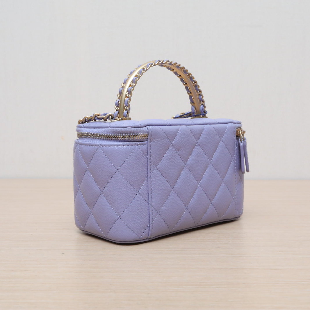 CHANEL 24A Handheld Long Box Cosmetic Bag with Mirror