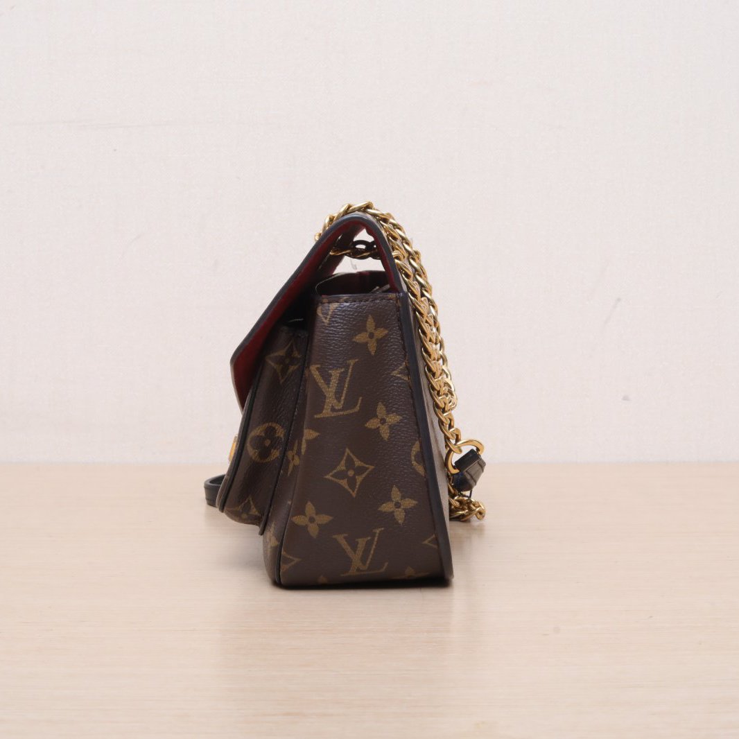 *LOUIS VUITTON PASSY Chain Pochette Metis-Hana Vintage