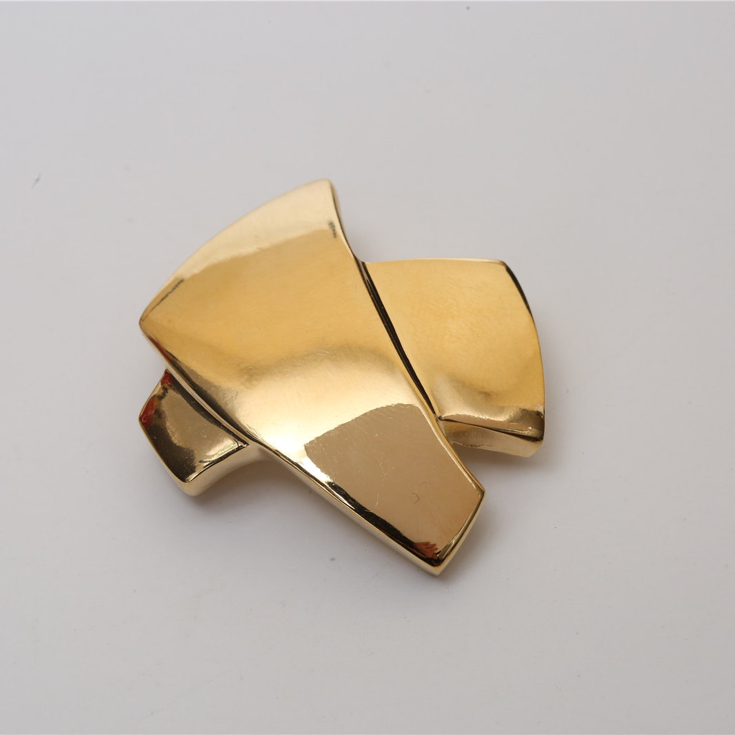 GIVENCHY Vintage Brooch Alloy-Hana Vintage