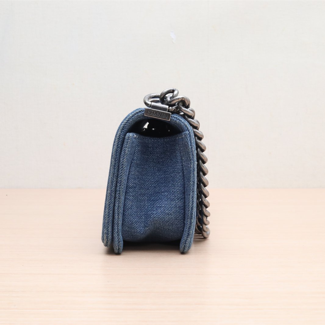 *CHANEL Leboy Small 20.5cm-Hana Vintage