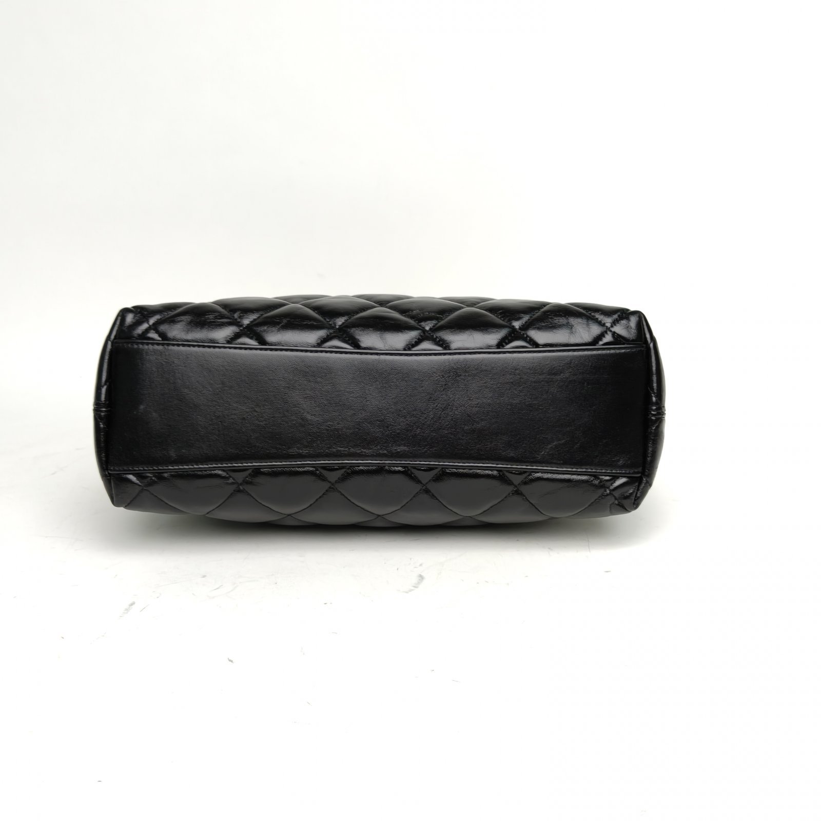 CHANEL Black Chip Gold Hardware 24A hobo Large 30cm-Hana Vintage