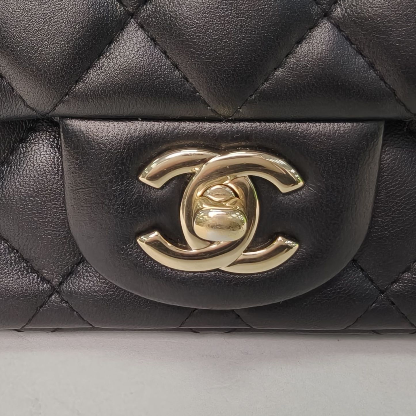 CHANEL CF flap bag, Square Bag, 17cm