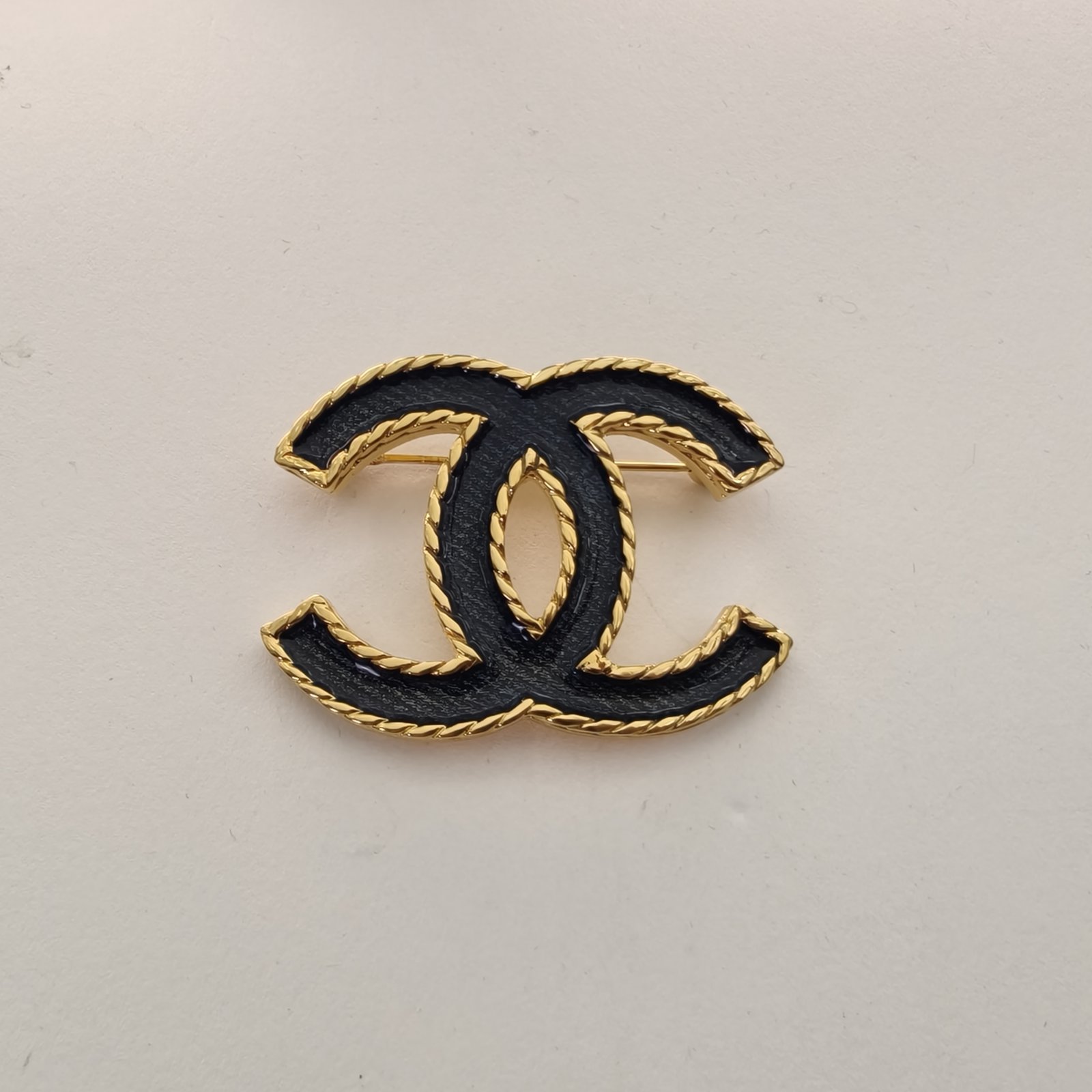 CHANEL Double C Enamel Brooch Alloy-Hana Vintage