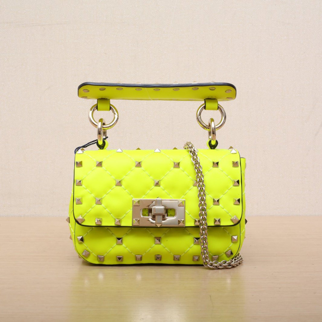 *VALENTINO ROCKSTUD SPIKE Ultra Mini 1997 Chain Handbag-Hana Vintage