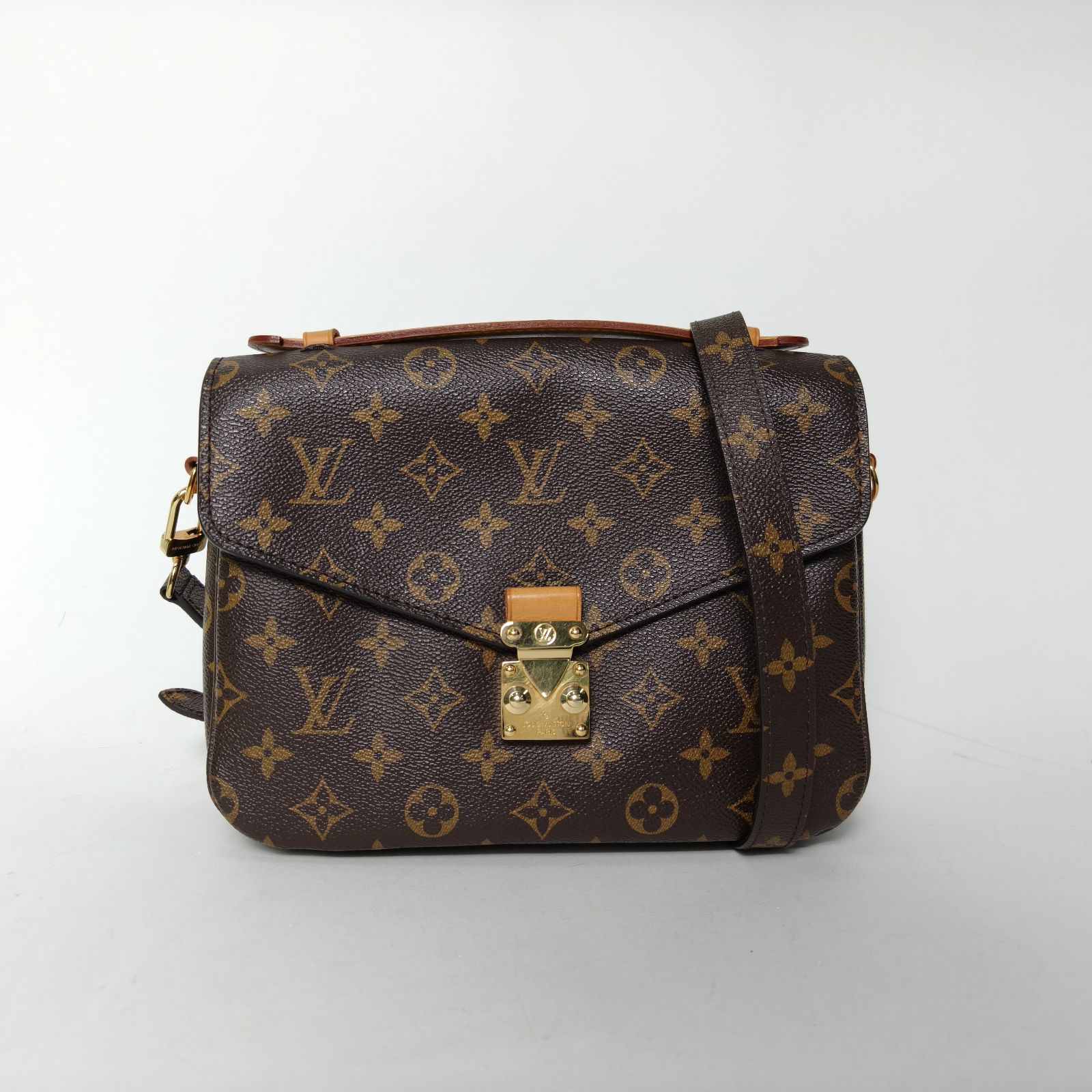 *LOUIS VUITTON Pochette Metis-Hana Vintage