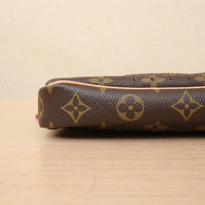 *LOUIS VUITTON Vintage Hollowed-out Mahjong Bag-Hana Vintage