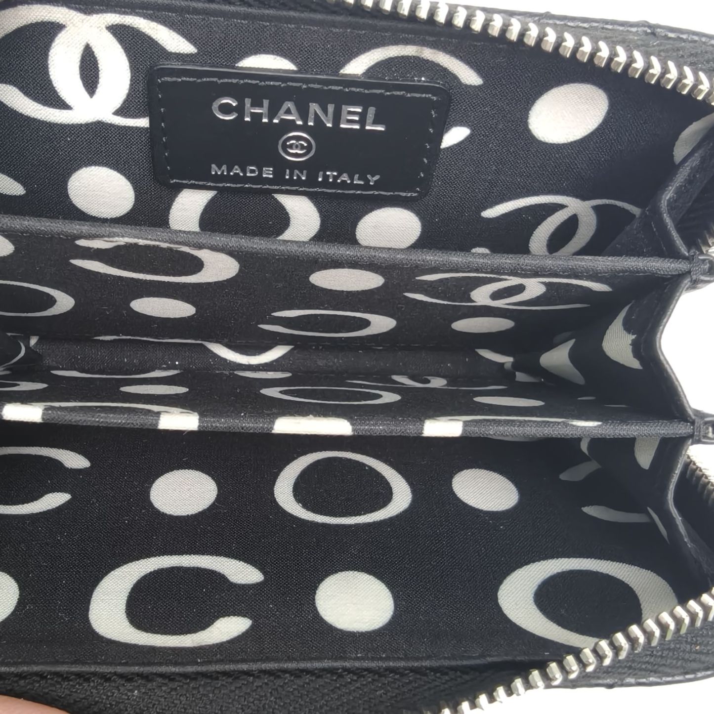 *CHANEL Black Laser Label Sliver Hardware 24P Zipper Card Holder-Hana Vintage