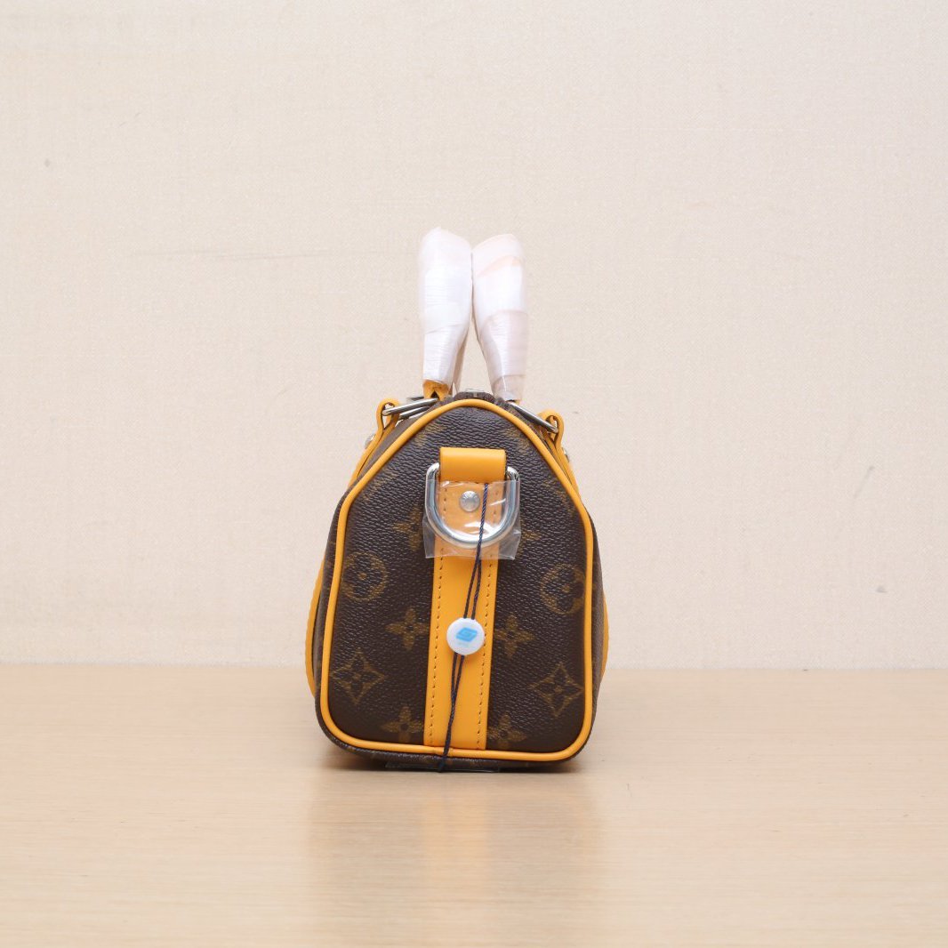 LOUIS VUITTON KEEPALL 25 Orange Edge