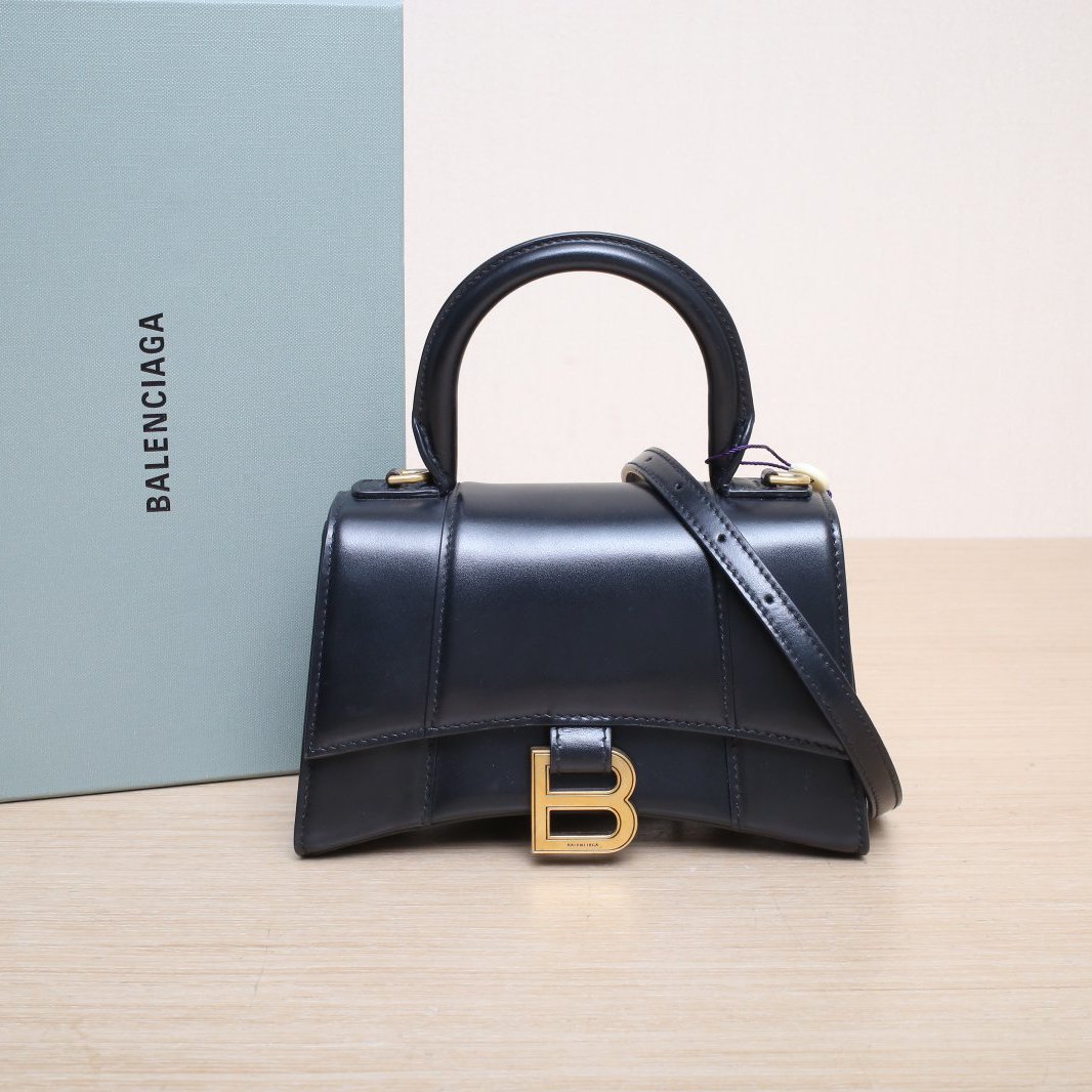 *BALENCIAGA Hourglass XS Smooth Finish-Hana Vintage
