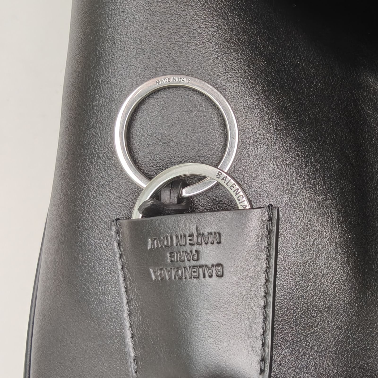 *BALENCIAGA Rodeo Large 40cm-Hana Vintage