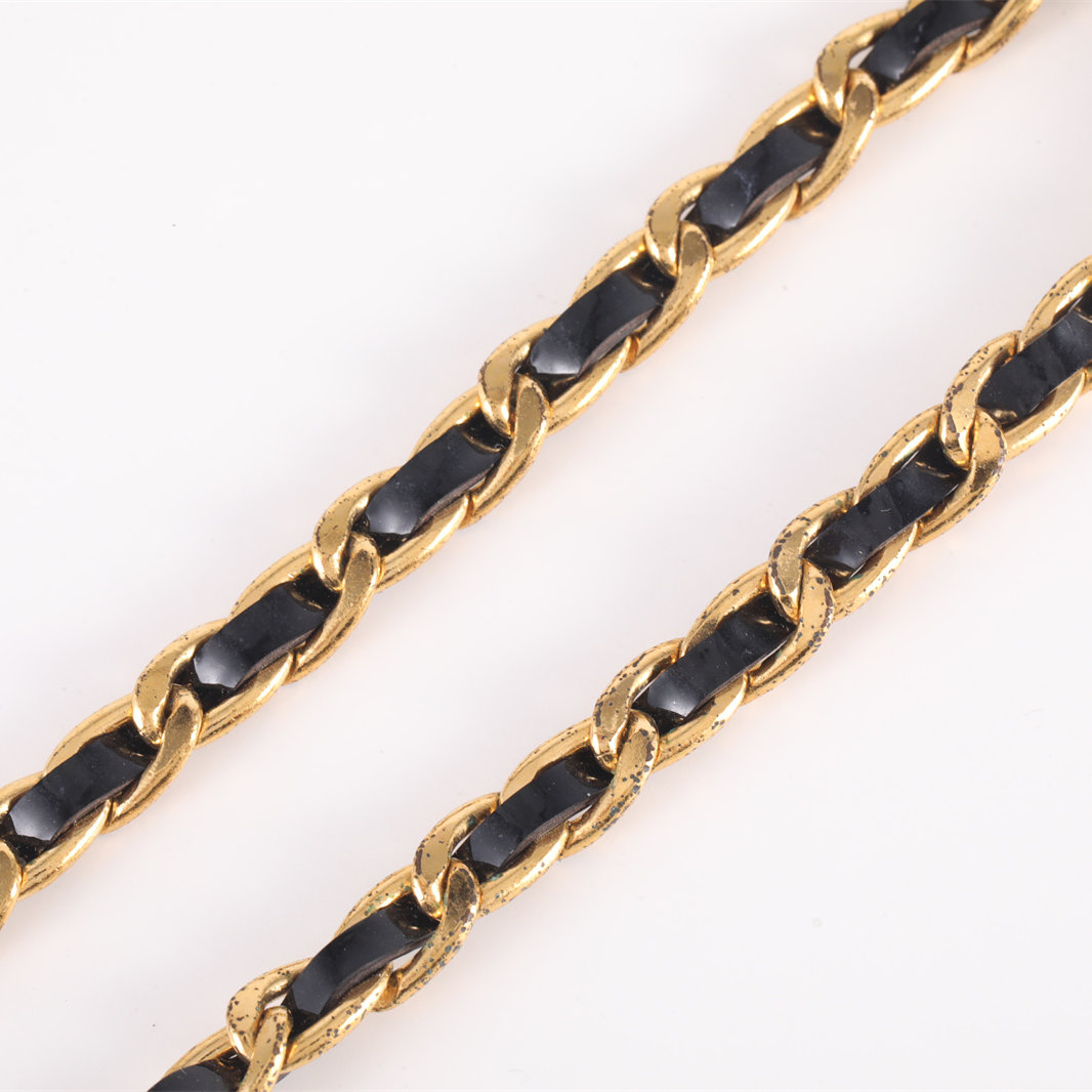 CHANEL Vintage Gold Coin Portrait Bow Chocker Necklace Alloy-Hana Vintage