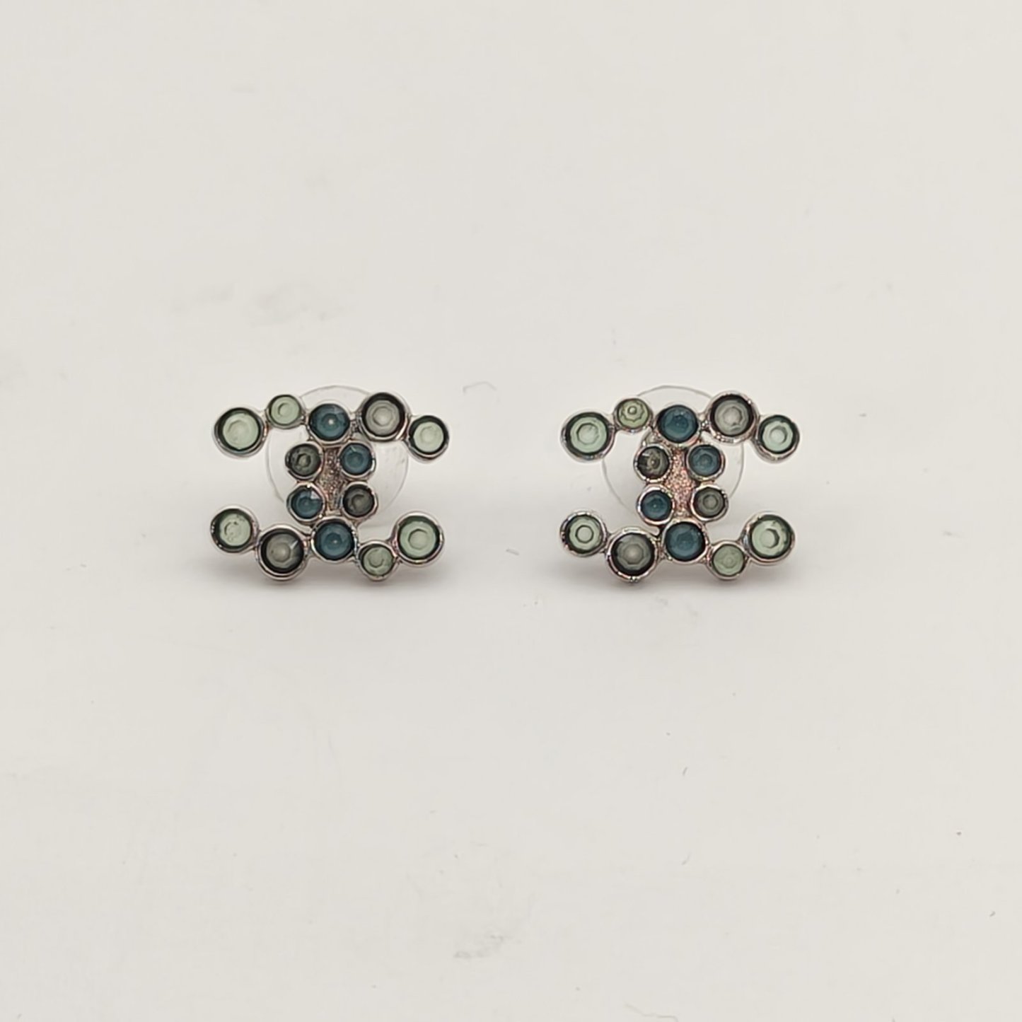 CHANEL 18S Colored Diamond Earrings Alloy-Hana Vintage
