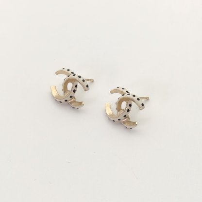 CHANEL 16C Spiral Earrings Alloy-Hana Vintage