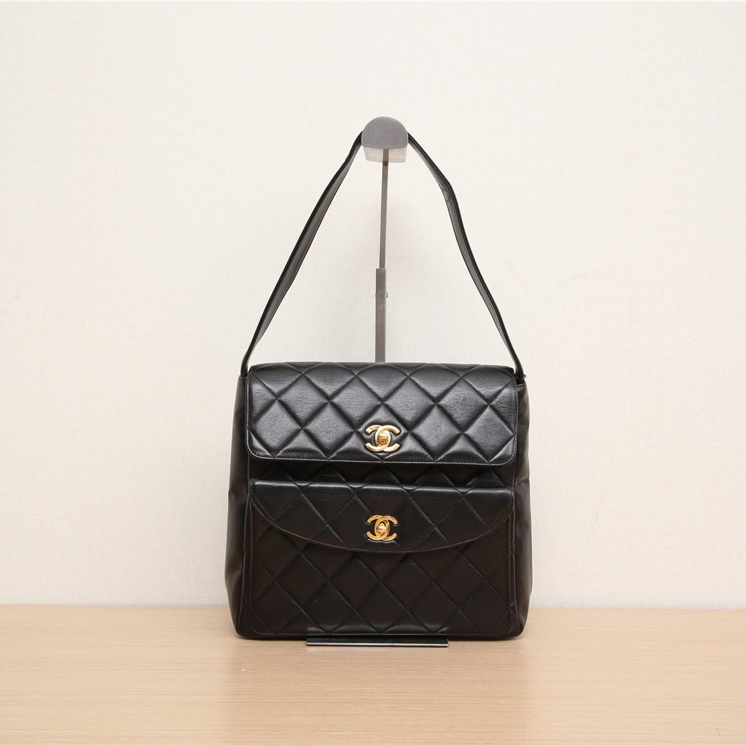 *CHANEL Vintage Black and Gold Goatskin Duma Shoulder Bag-Hana Vintage