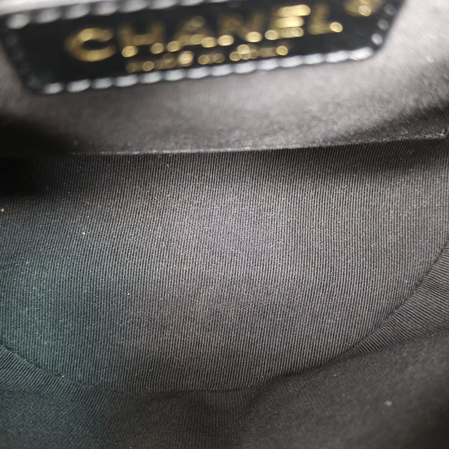 *CHANEL Duma Drawstring Flap Backpack with Two Pockets-Hana Vintage