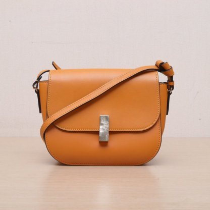 Valextra Orange Leather C ISIDECROSSBODY Saddle Bag 20cm Small Size-Hana Vintage