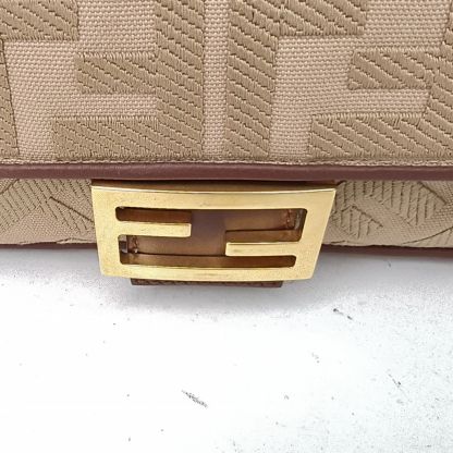 *FENDI Baguette bag Medium Size-Hana Vintage