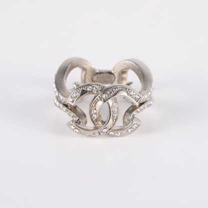 CHANEL 12A Double C Rhinestone Ring 52 Alloy-Hana Vintage