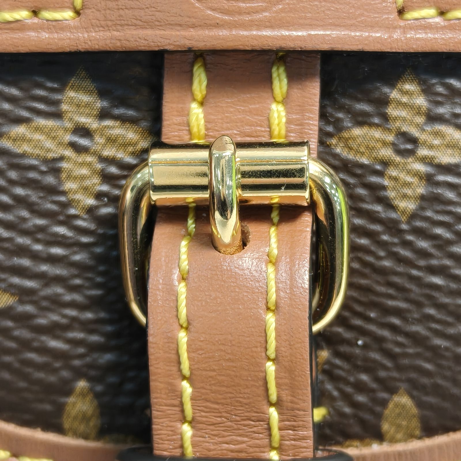 *LOUIS VUITTON Monogram PVC Chip Saumur Twin Solo 2-way Chain Bag Waist Bag 16cm-Hana Vintage