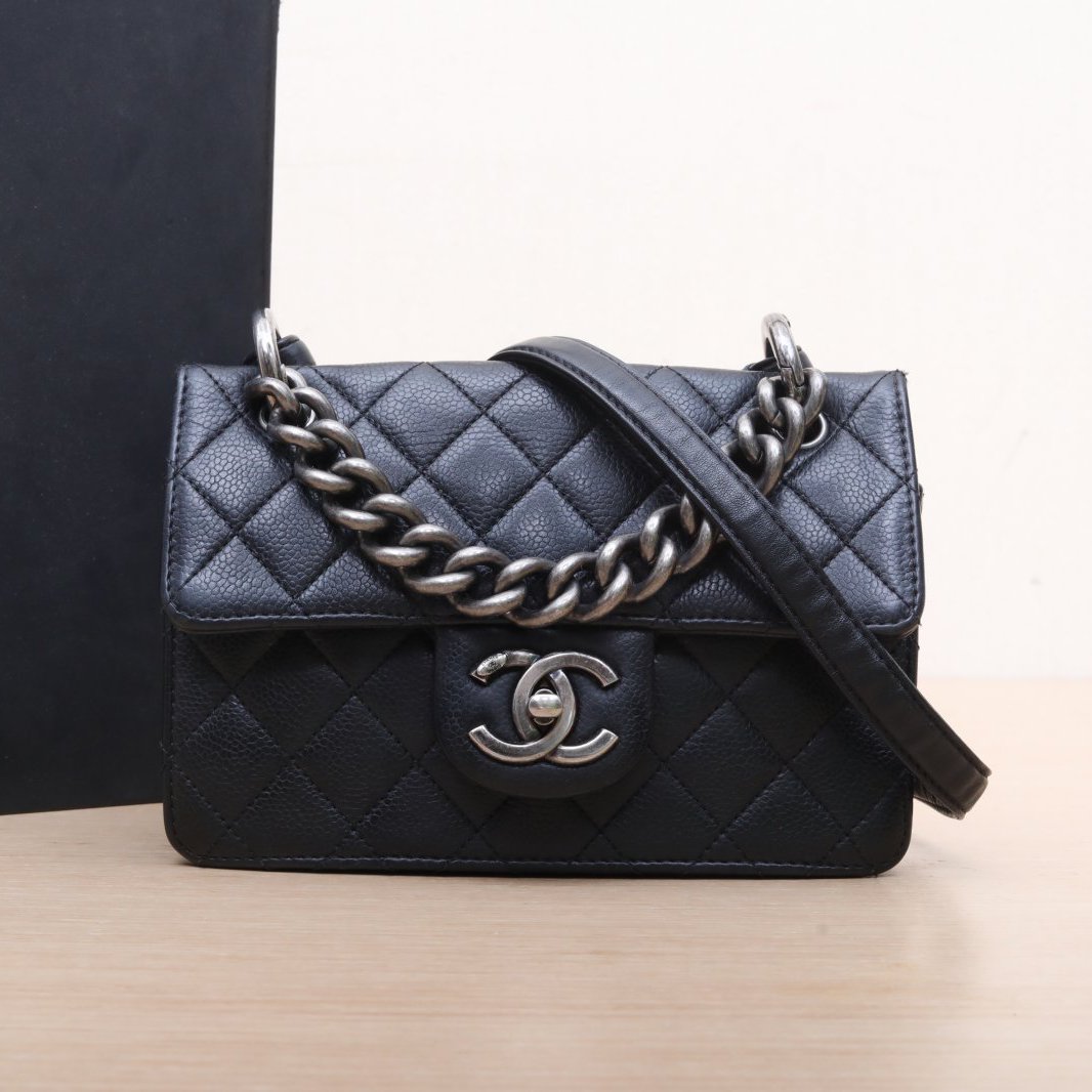 *CHANEL Black 2014 Sliver Hardware CF Seasonal Style Thick Chain Handle Large Mini-Hana Vintage