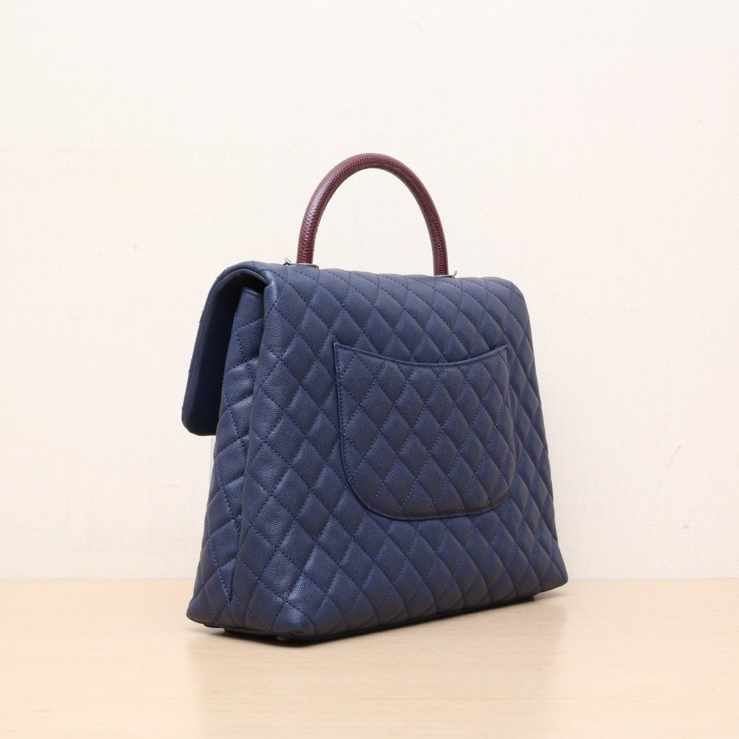 *CHANEL Coco Handle Extra Large MAXI Lizard Skin Handle-Hana Vintage