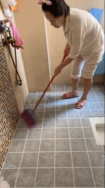 80ee9498a43ca08e42c2f1796419af1c.gif