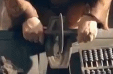 8618d008b882be605e8ae99e62199fcc.gif