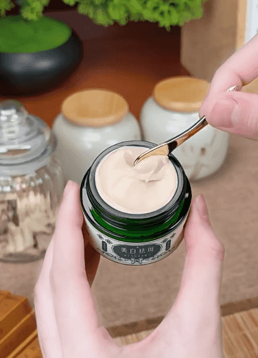 Honeycam 2025-03-04 17-36-44.gif