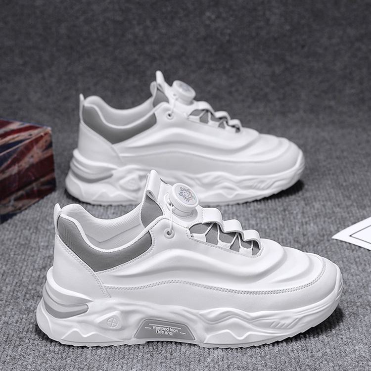 時尚百搭旋轉紐扣運動鞋