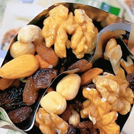 Daily Nuts Assorted Mixed Fruit Gift Pack