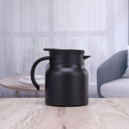 Thermal insulated stainless steel pot steeps tea aroma.