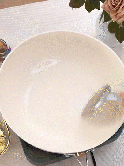 48760e921884cacc56e37d1163ba2f83.gif