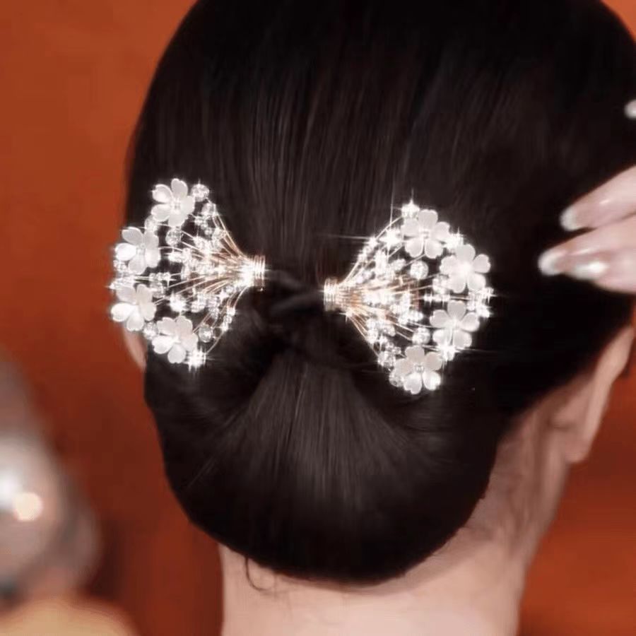 Peacock Display Angel Wings Elegant Hair Bun Maker