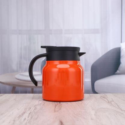 Thermal insulated stainless steel pot steeps tea aroma.