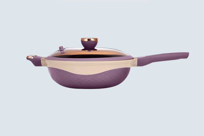 Two-color titanium non-stick frying pan