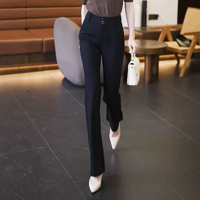 กางเกงแมทช์ง่าย ใส่แล้วดูผอมเพรียว