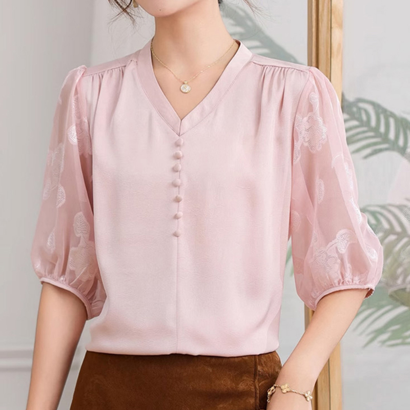 【ผู้หญิงมีเสน่ห์】เสื้อเชิ้ตผ้าไหมคอวีสง่างาม