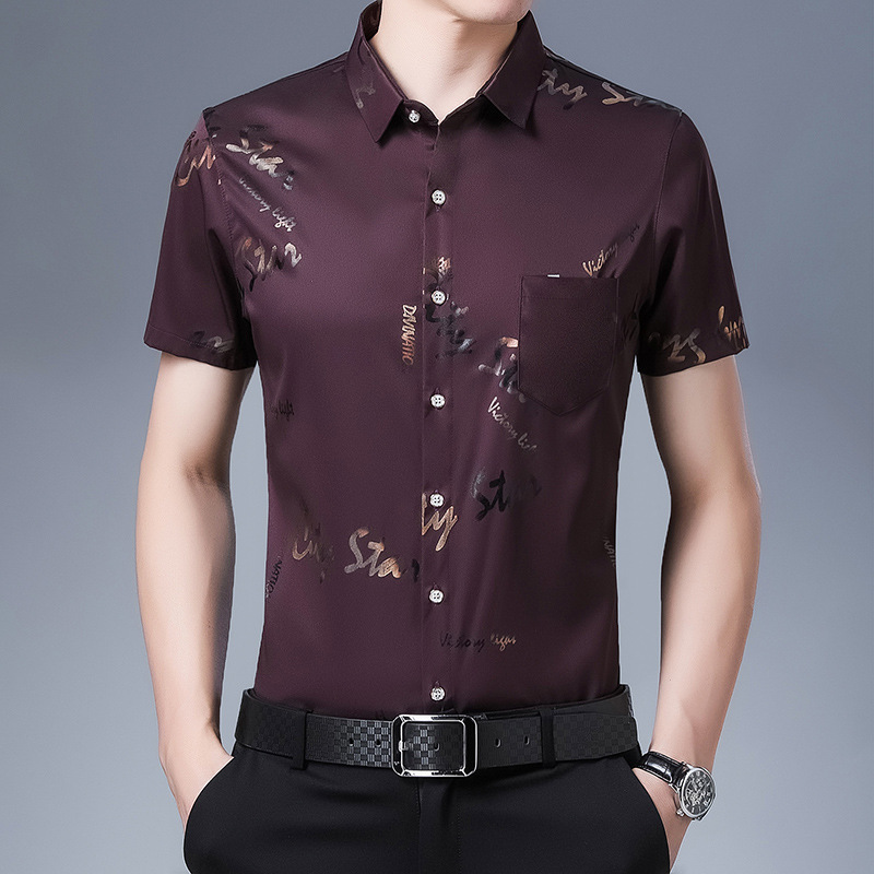 เสื้อเชิ้ตแขนสั้นผู้ชายรุ่นบาง