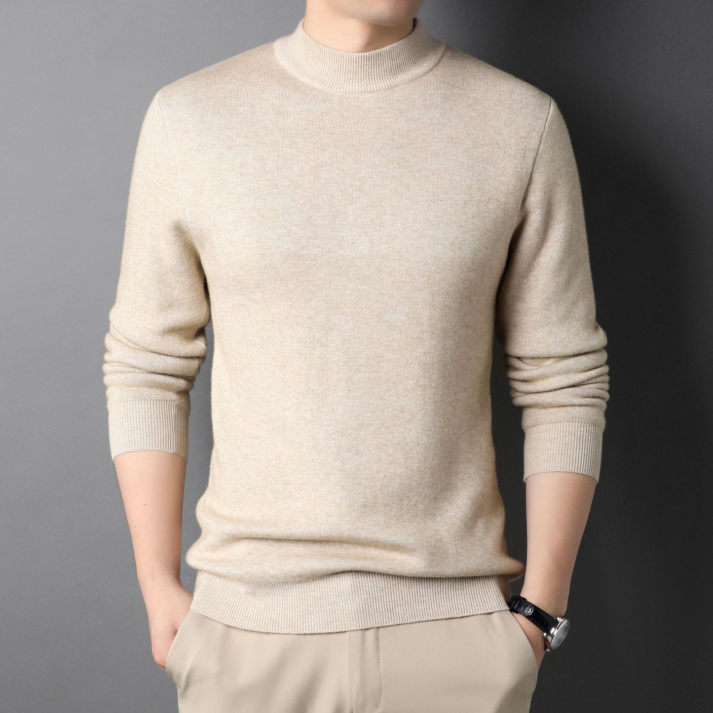 เสื้อสเวตเตอร์ถักผ้าวูลคอเต่าเบสิคสำหรับผู้ชาย