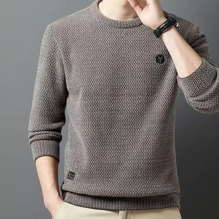 เสื้อสเวตเตอร์บุขนของผู้ชาย
