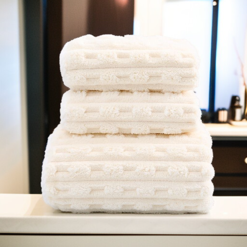 高吸水性珊瑚絨浴巾