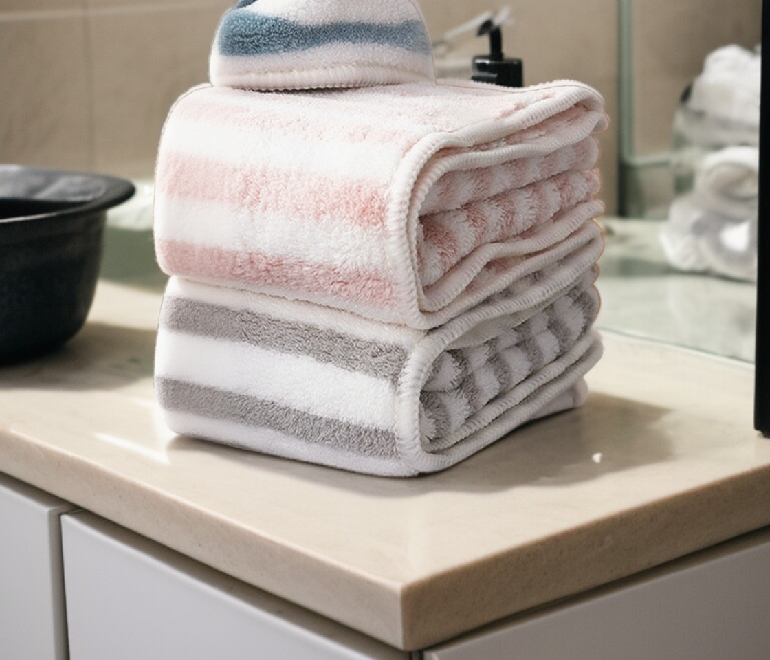 珊瑚絨細條紋毛巾柔軟親膚特寫